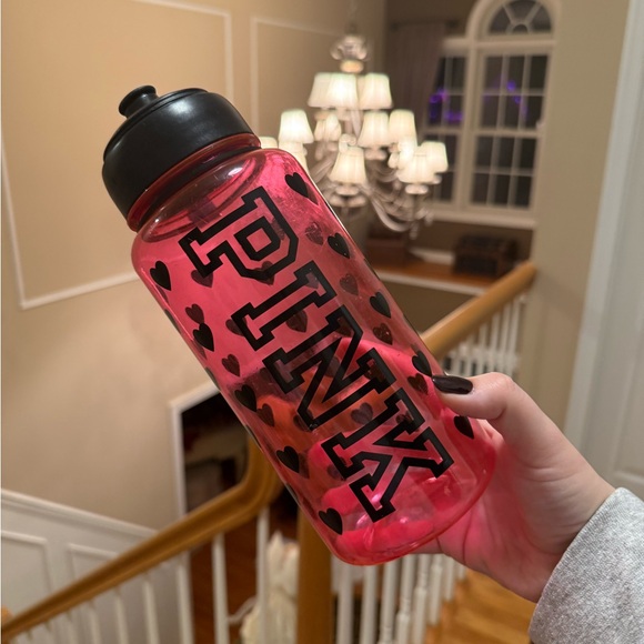 Rare & Vintage Y2K Victoria Secret PINK Water Bottle with Black Hearts - Picture 2 of 5